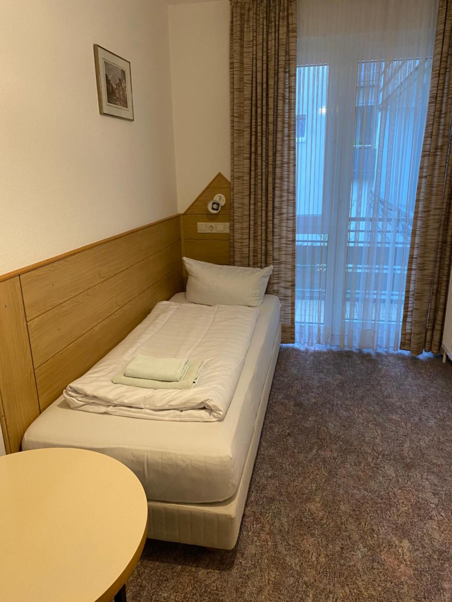 Hotel Seehaus Horn-Bad Meinberg Ngoại thất bức ảnh